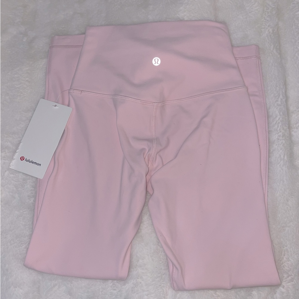 NWT RARE Lululemon Strawberry Milkshake Align Pants 25”